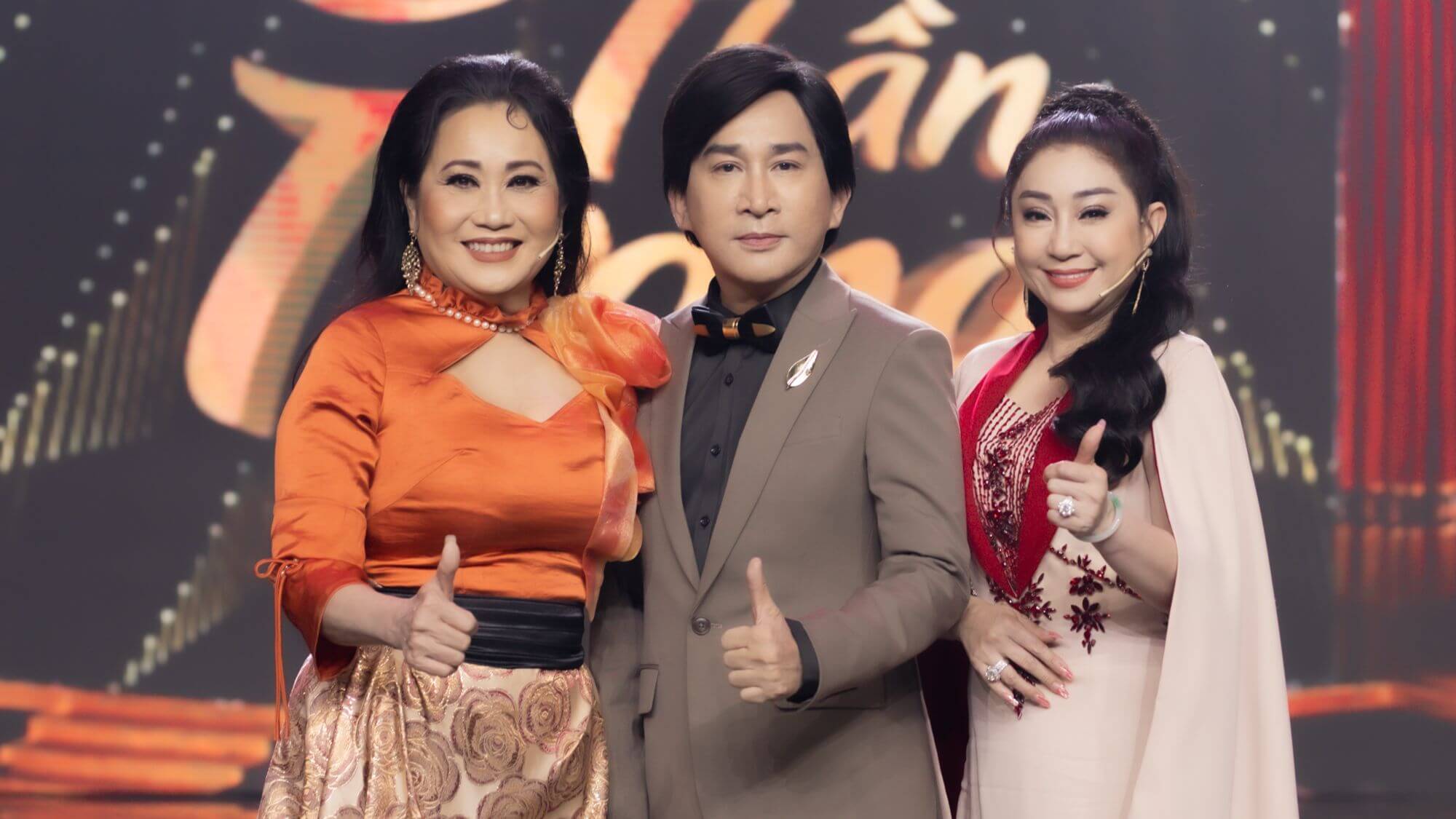 Thoại Mỹ bật khóc trước thí sinh có giọng hát giống Vũ Linh 3 Thoại Mỹ bật khóc trước thí sinh có giọng hát giống Vũ Linh - ảnh 2